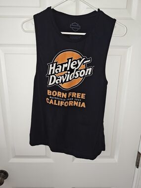 Harley Davidson Born Free California 2022 women’s tank top in size Medium. Excel
